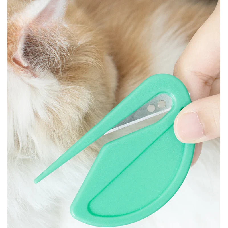 Pet Hair Remover Tool for Dogs & Cats (Easy Fur Removal Comb)
