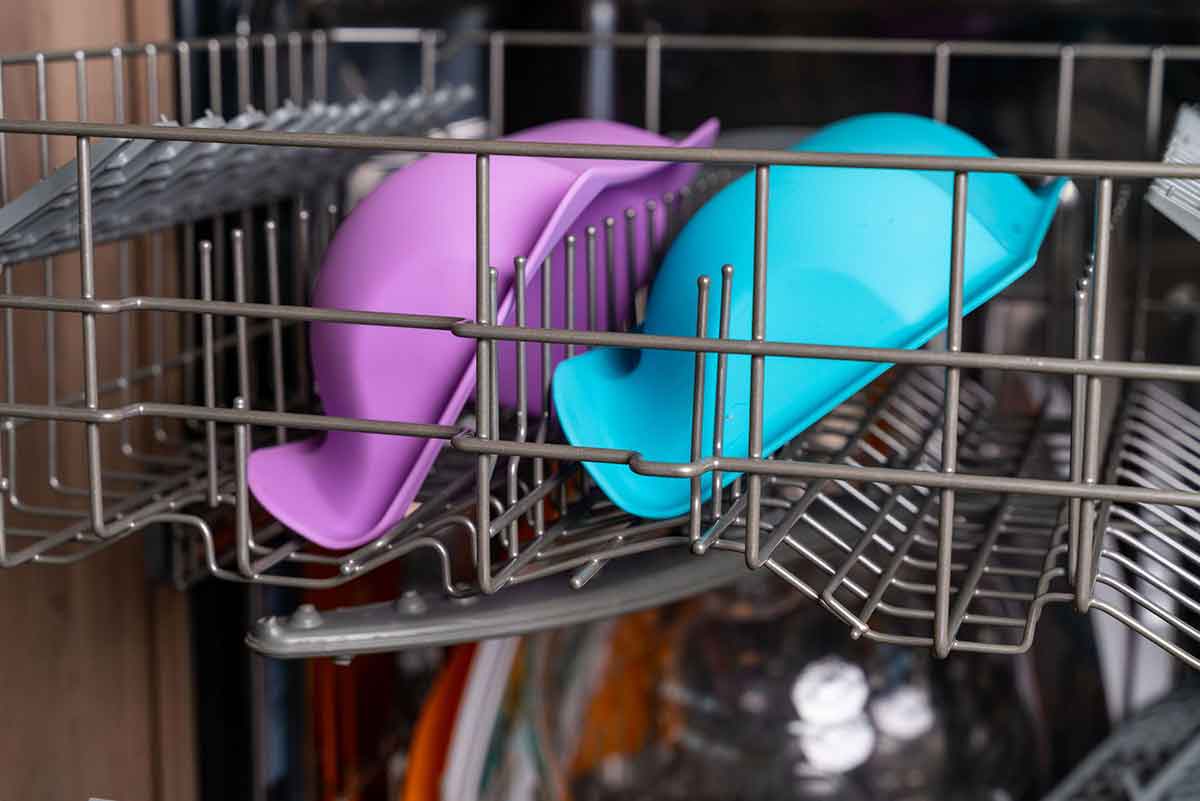 Silicone Slow Feeder Insert for Pet Bowls (Dishwasher Safe)