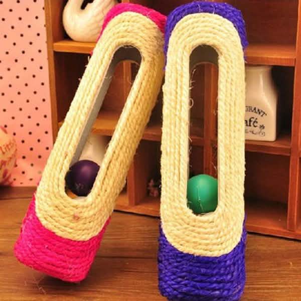 Interactive Sisal Cat Scratching Roller with 3 Rolling Balls | Scratch & Play Toy for Indoor Cats